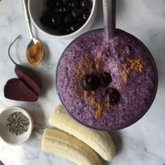 Blueberry and beet smoothie