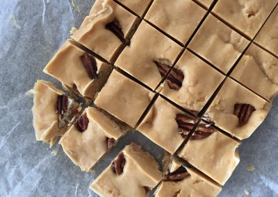 Four ingredient Peanut Butter Fudge