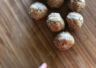 Vanilla and lemon coconut bliss balls