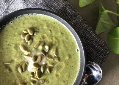 Broccoli & greens soup